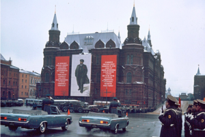 MoscowParade in 1972.png