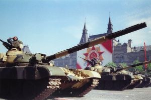 T-72 on 1990 Victory Parade.jpg