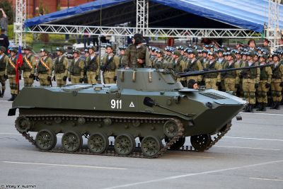 2017年图拉阅兵式上的БМД-2